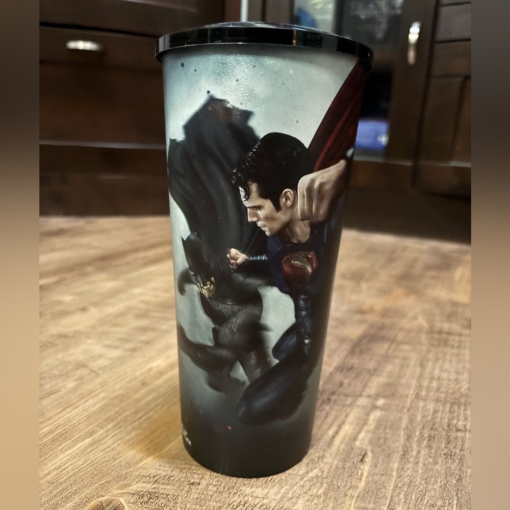 Batman VS Superman Collectors Cup